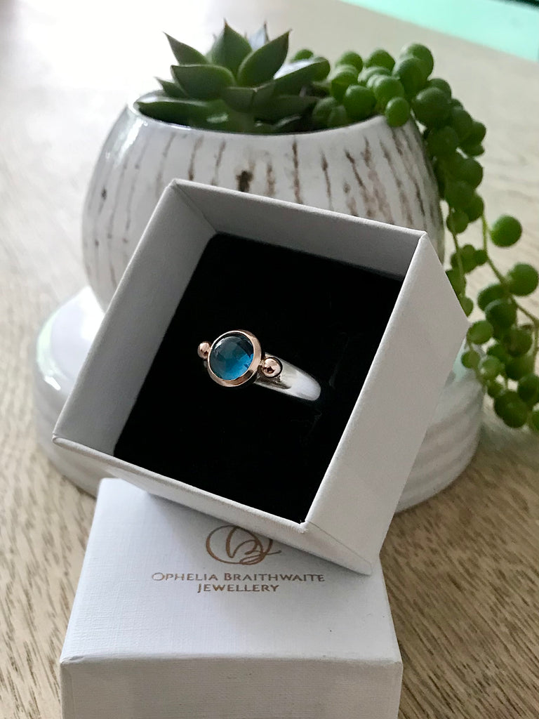 London blue Topaz cabochon