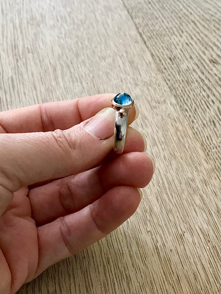 London blue Topaz cabochon